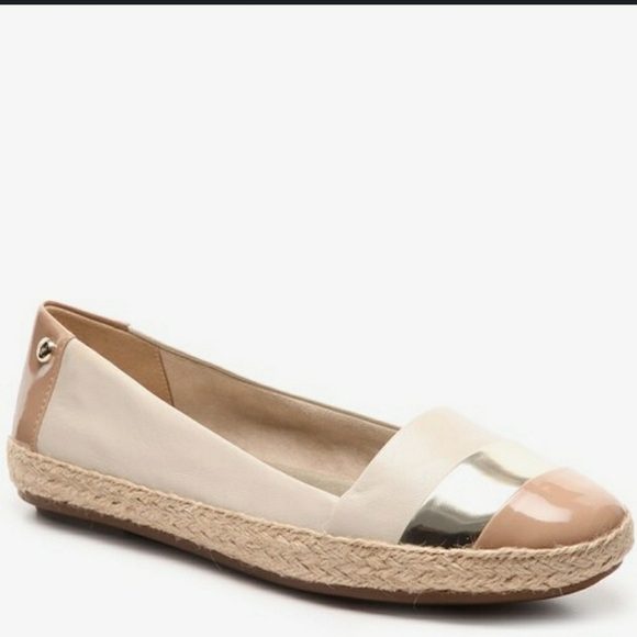 Anne Klein  Ak iFlex Saleem Flat Size 6.5M 🌴 - Picture 1 of 13